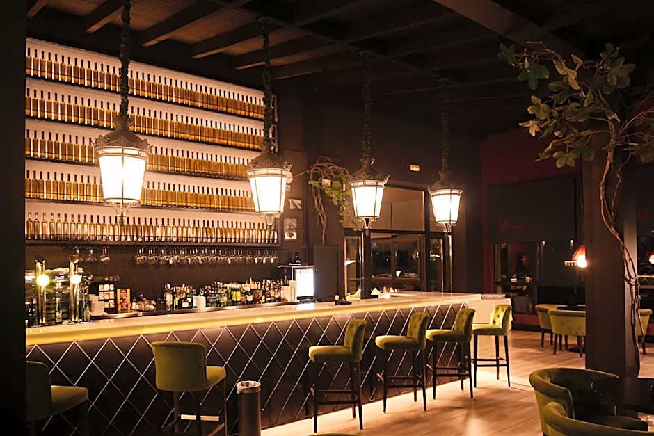 Complejo Enoturístico Finca La Estacada