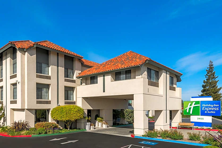 Holiday Inn Express & Suites Santa Clara - Silicon Valley By IHG
