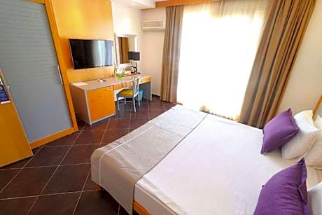 Double Club Room Seaview