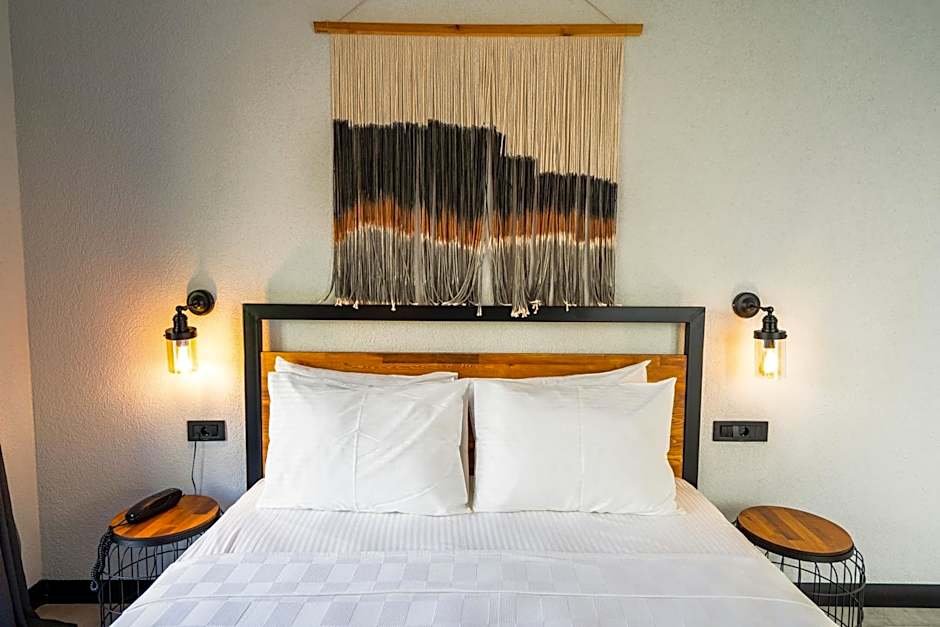 Primus Alacati Adult Only