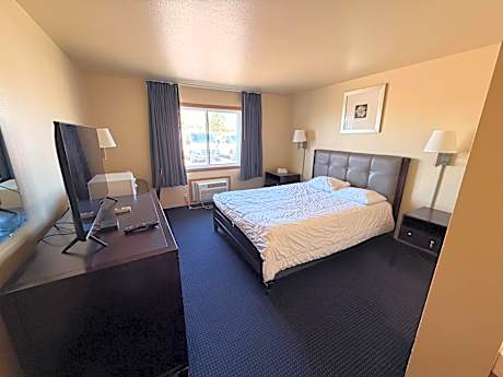 Queen Bed Non-Smoking