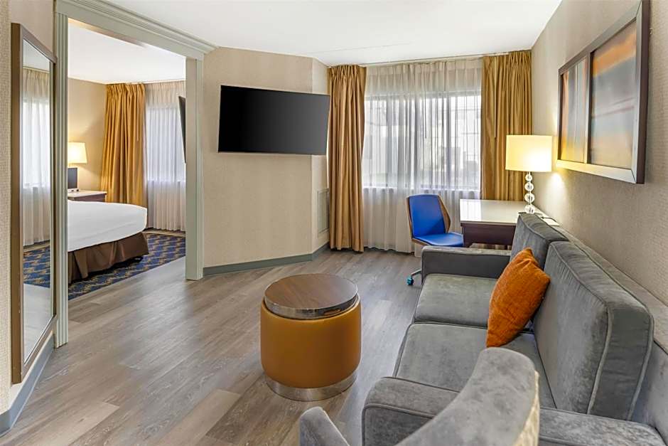 Best Western Plus Miamisburg-Dayton Suites, Banquets & Hotel