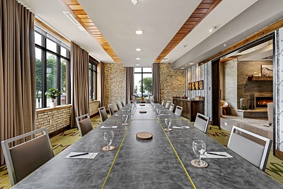 Hotel Indigo Traverse City By IHG