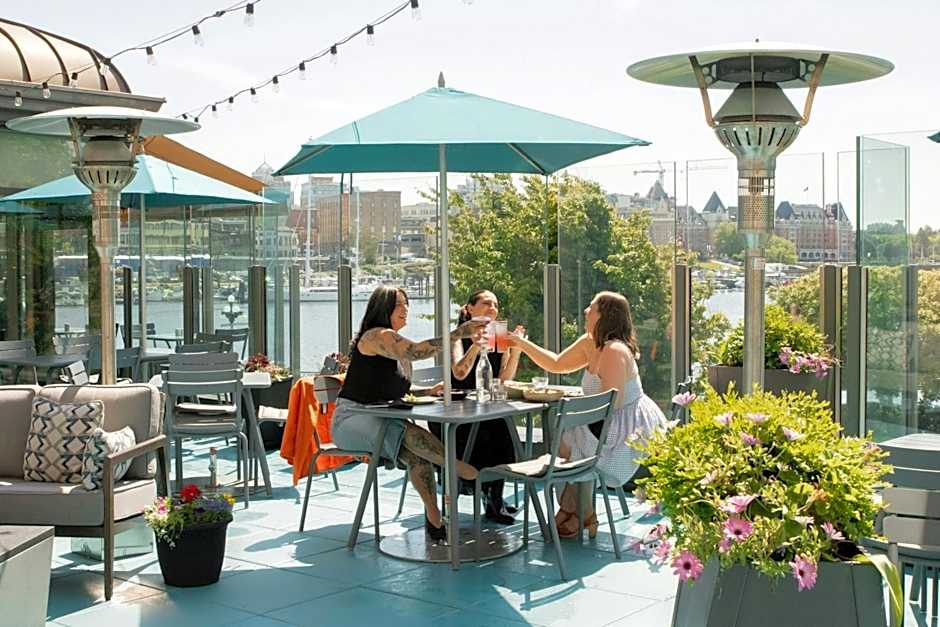 Delta Hotels by Marriott Victoria Ocean Pointe Resort