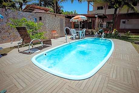 Casa a poucos metros da Praia Sirihyba c piscina