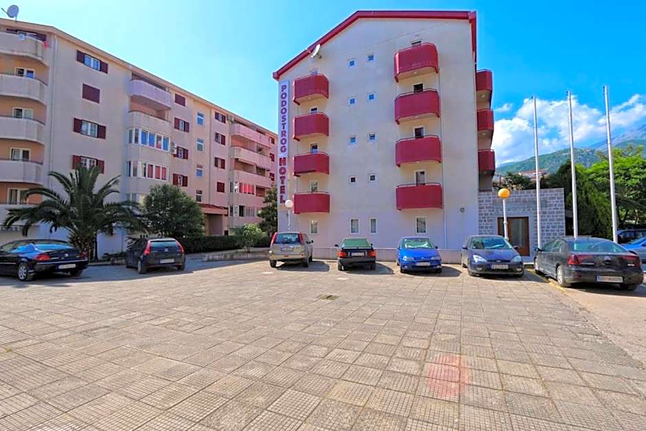 Hotel Podostrog