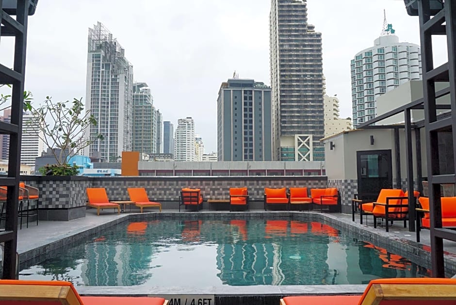 Ramada by Wyndham Bangkok Sukhumvit 11