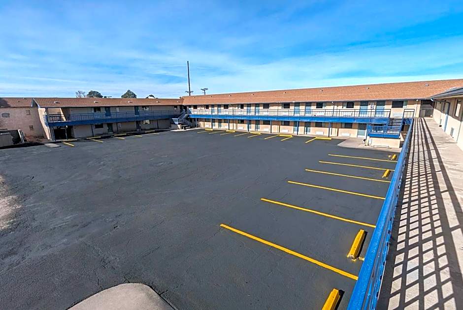 Travelodge by Wyndham Clovis