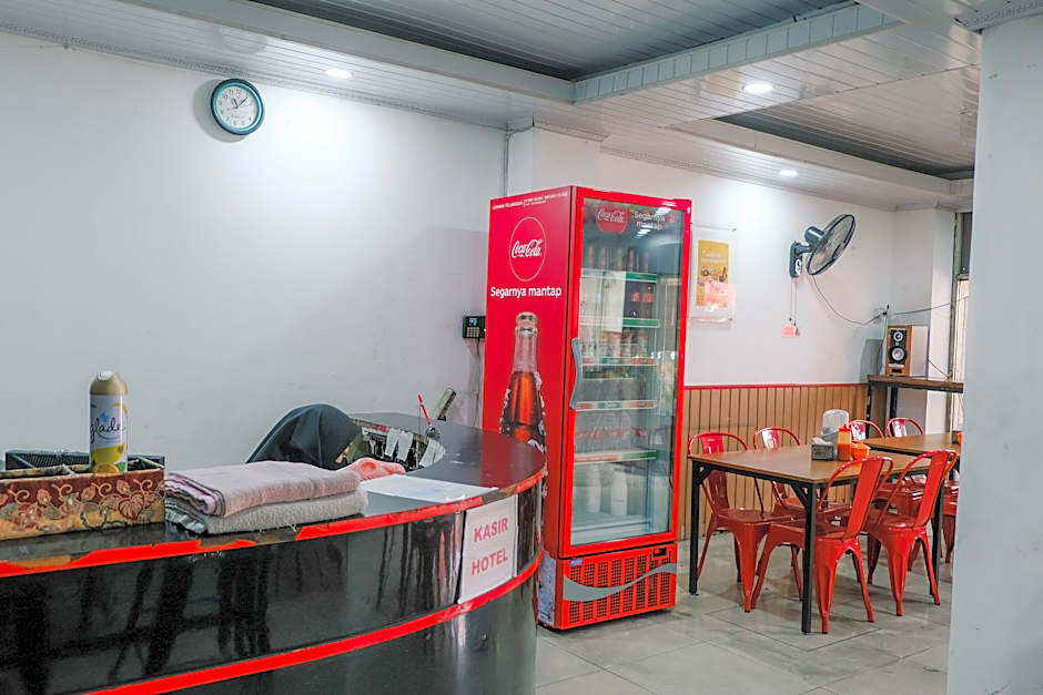 King Stone Hotel by ZUZU