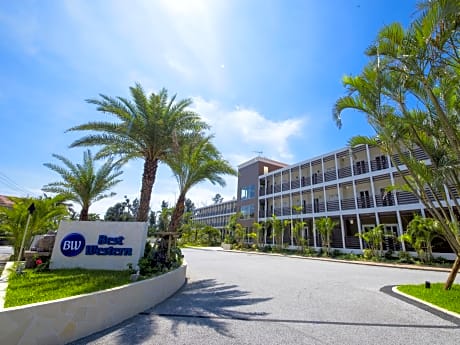 Best Western Okinawa Onna Beach