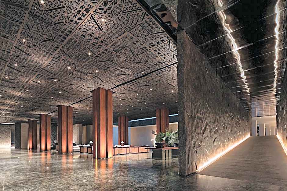 Bali Beach Hotel
