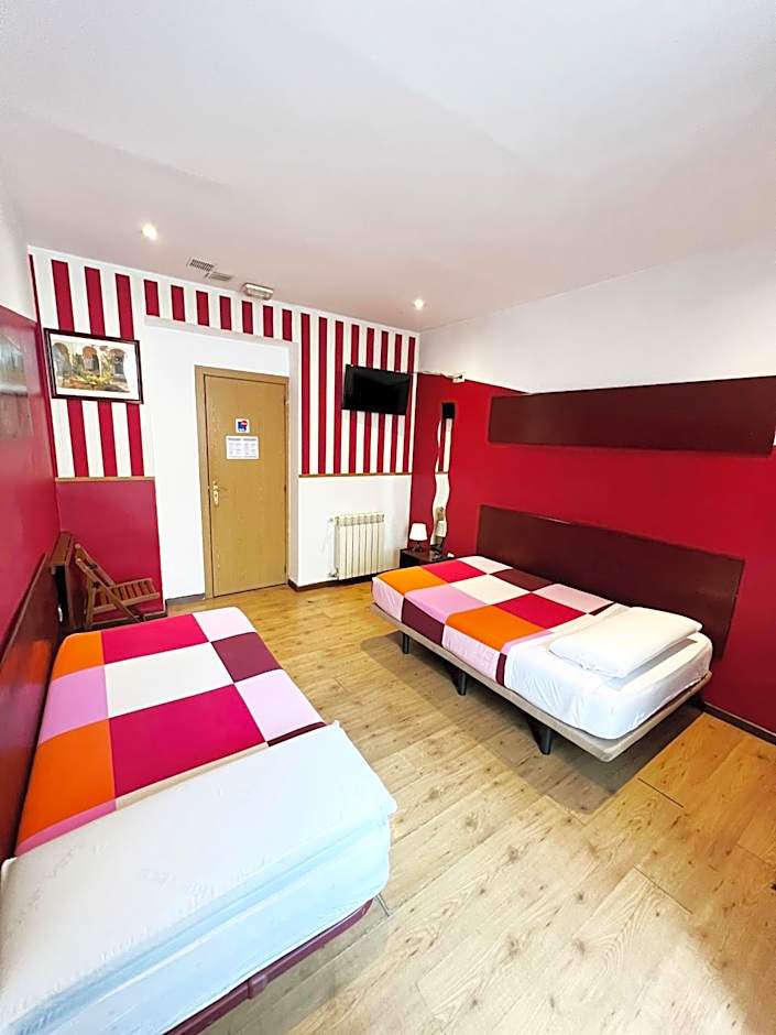 Hostal La Casa de La Plaza