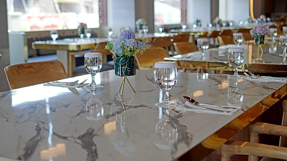 Cavinton Hotel Yogyakarta by Tritama Hospitality