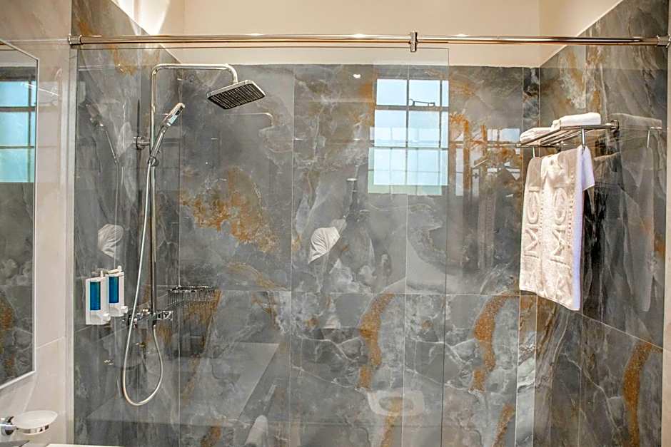 Muthu Sovereign Suites & Spa, Limuru Road, Nairobi