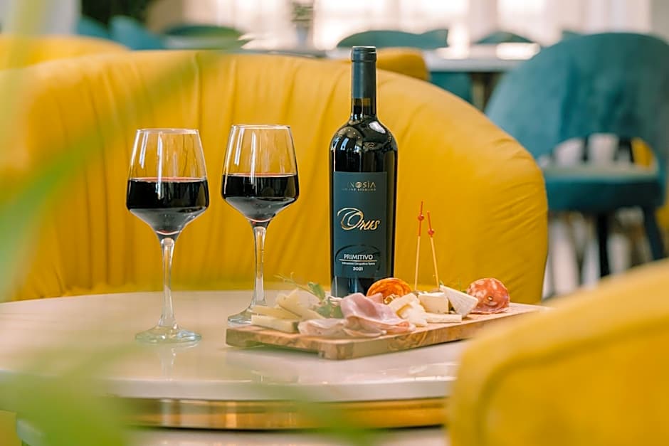 Santa Lucia Boutique Hotel