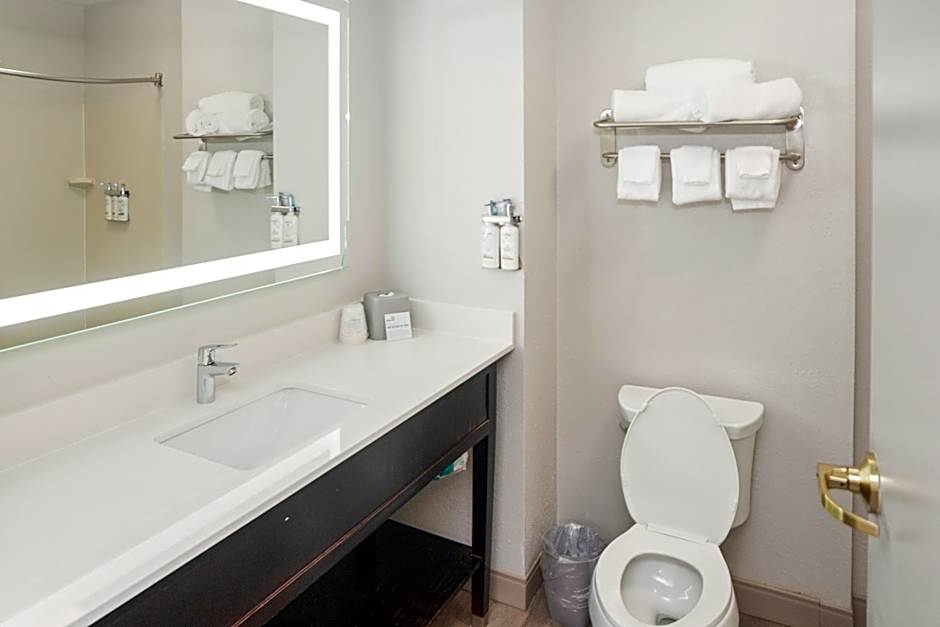 Holiday Inn Express and Suites - Stroudsburg By IHG