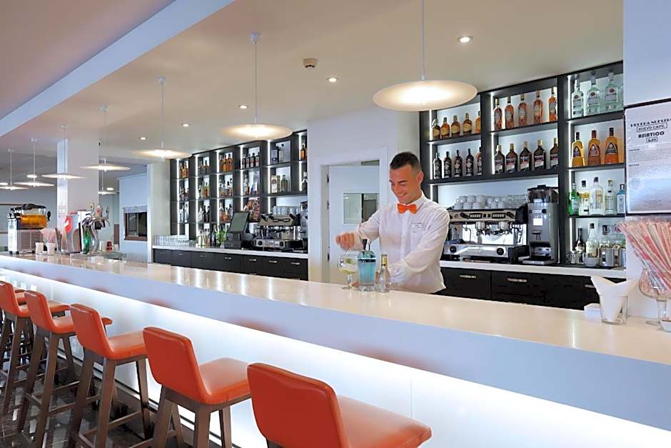 Hotel Poseidon Playa