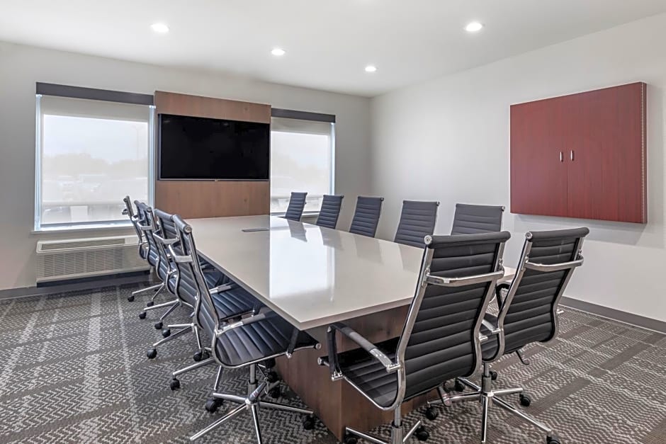 Staybridge Suites - Dallas - Grand Prairie, an IHG Hotel