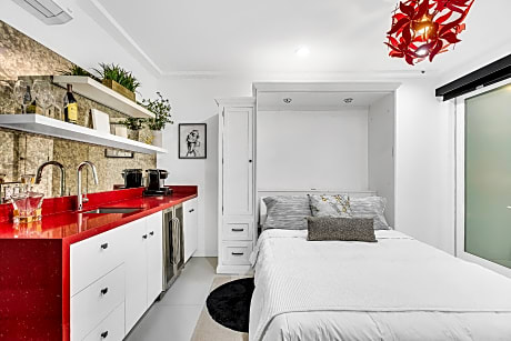 Queen Room