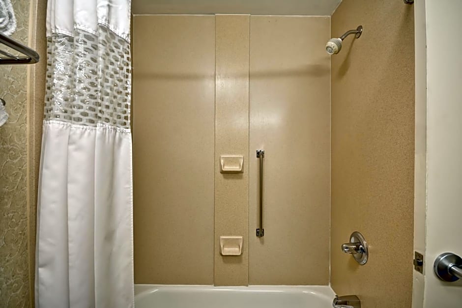Hampton Inn & Suites Birmingham-Pelham - I-65