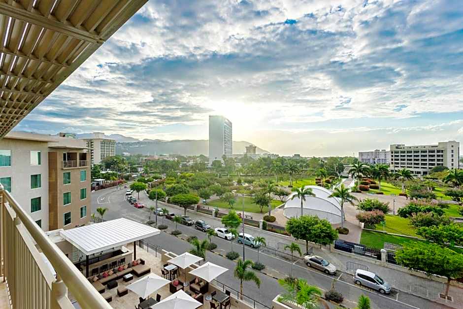 Courtyard by Marriott Kingston, Jamaica