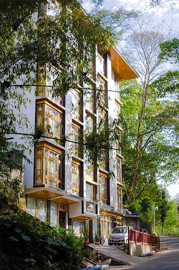 The Golden Crest Hotel