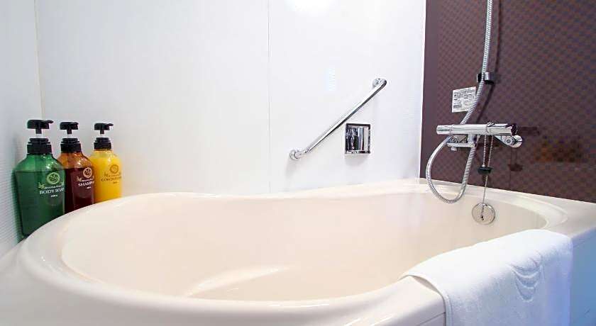 Hotel Coco Grand Kitasenju