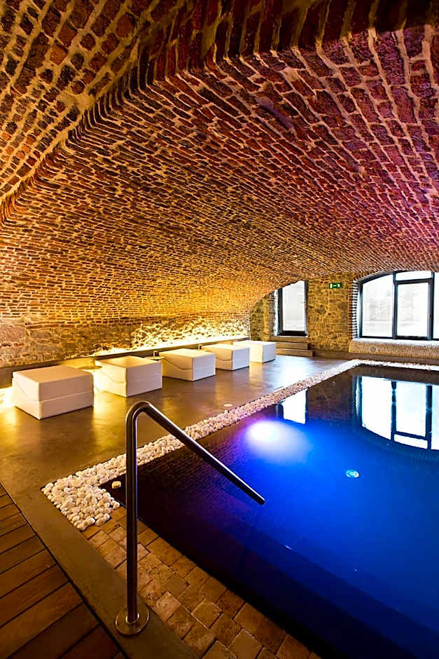 Ne5t Hotel & Spa