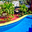 Hotel y Suites Los Encantos