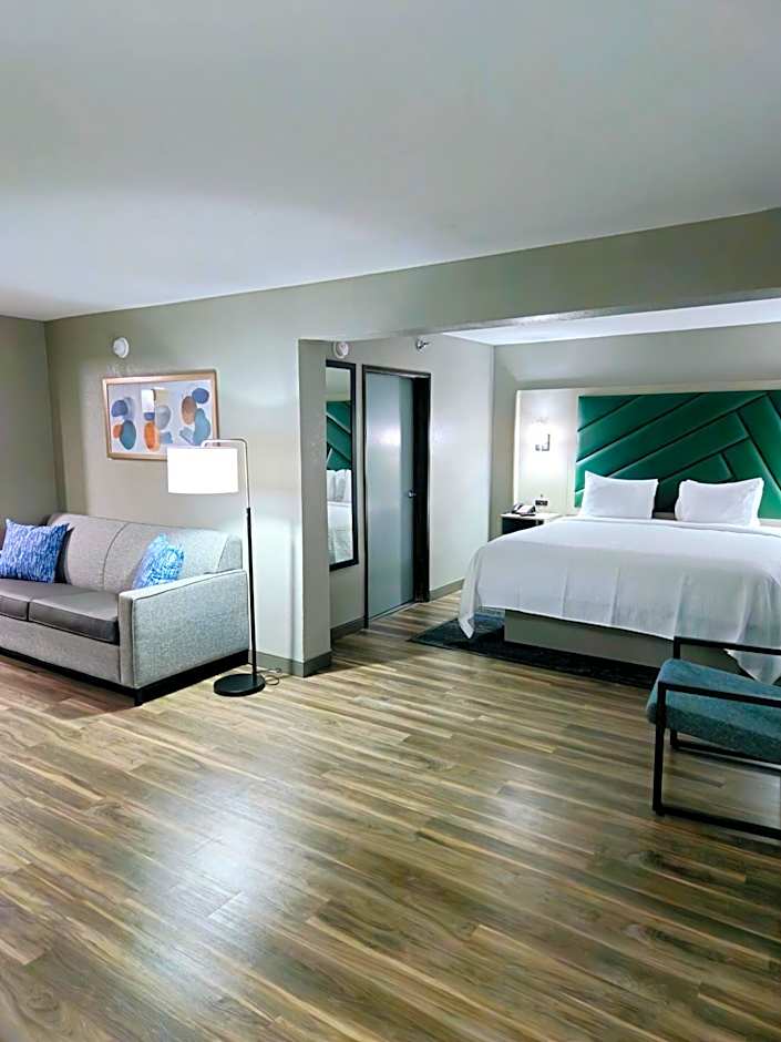 Wingate by Wyndham Sulphur Near Lake Charles