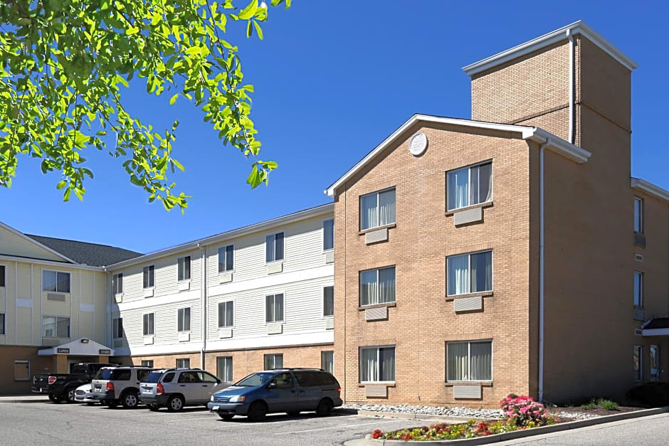 Extended Stay America Suites - Cincinnati - Blue Ash - Kenwood Road