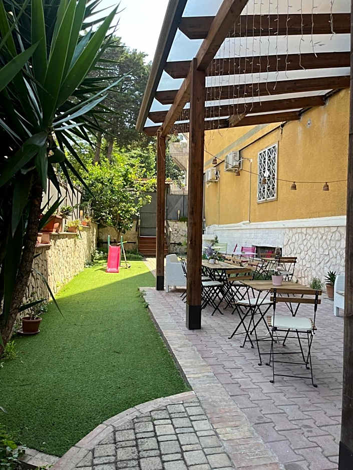 B&B Family – Portici, CO