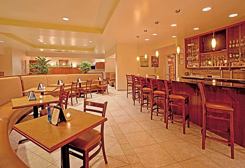 Holiday Inn Toledo - Maumee I-80/90 By IHG