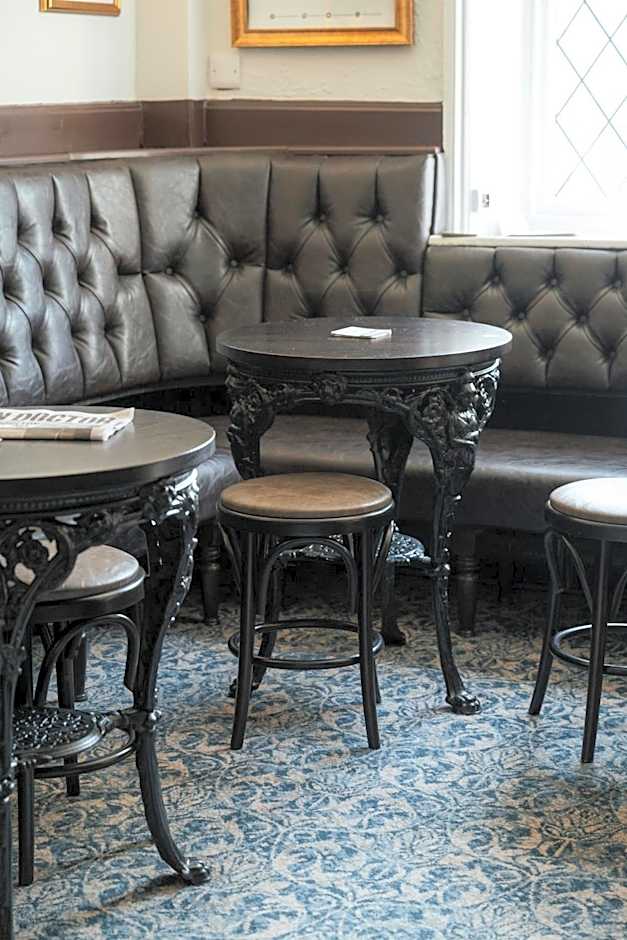 Black Dog Inn