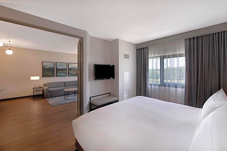 DoubleTree Suites By Hilton Raleigh-Durham