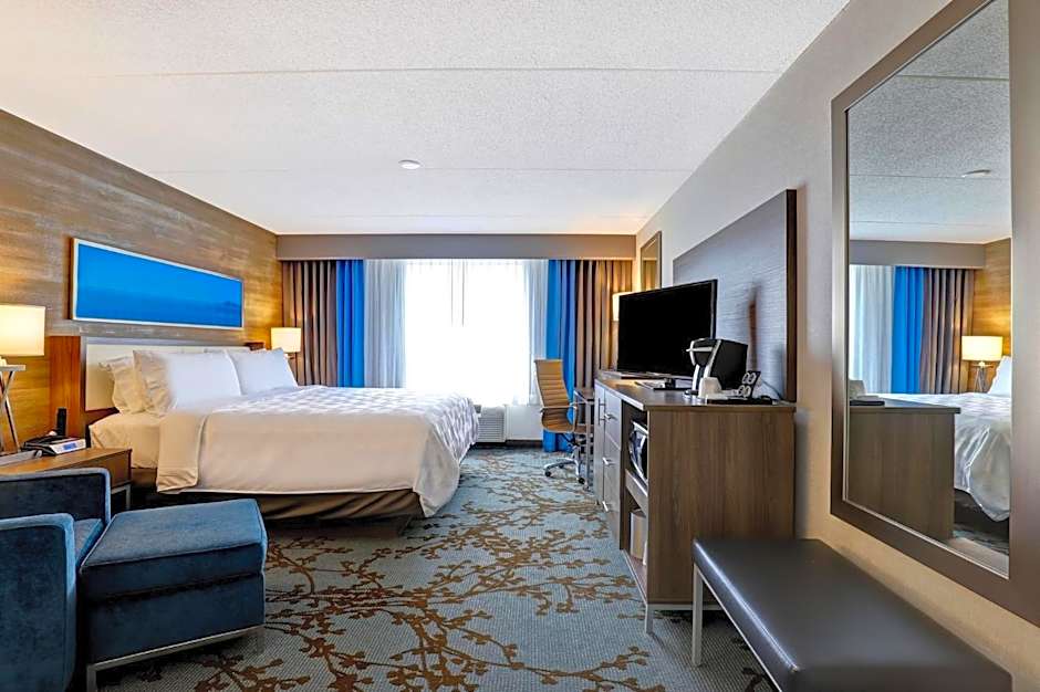 Holiday Inn Mississauga Toronto West By IHG