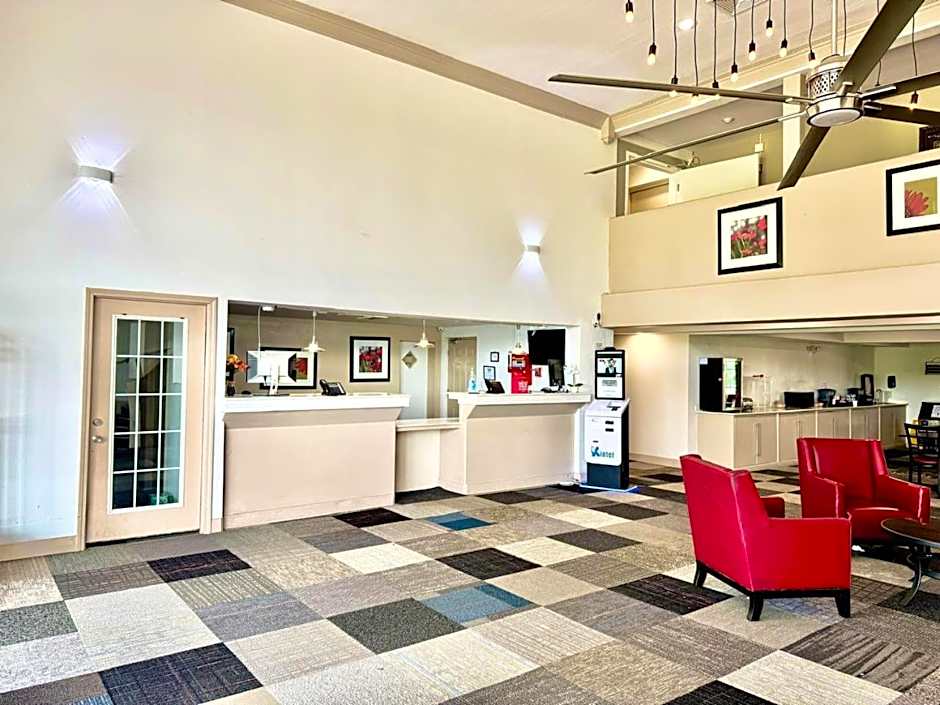 University Inn of Carbondale by Hotel O