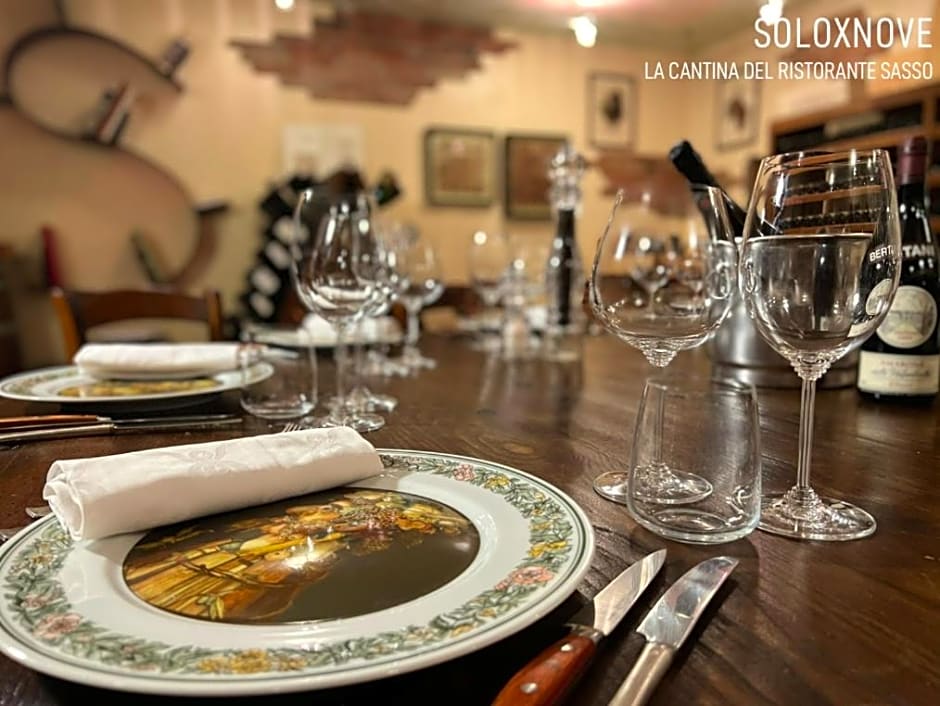 Hotel Ristorante SASSO