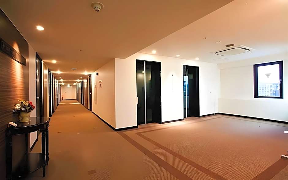TOYOHOTEL