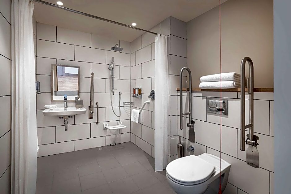 Hampton by Hilton Tashkent