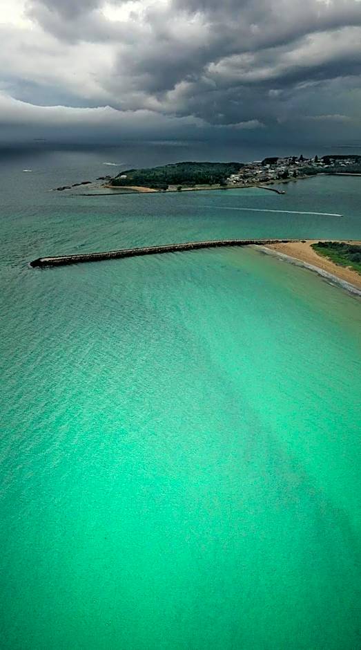 Churchill's B&B twin spa getaway Studio