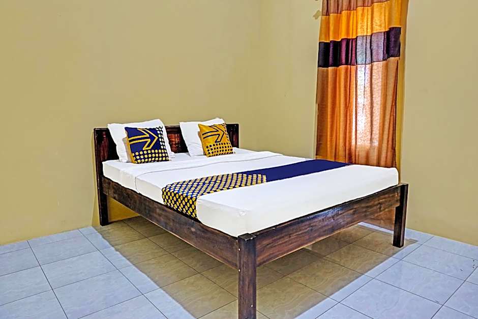 OYO Life 91988 Azka Homestay Klayar