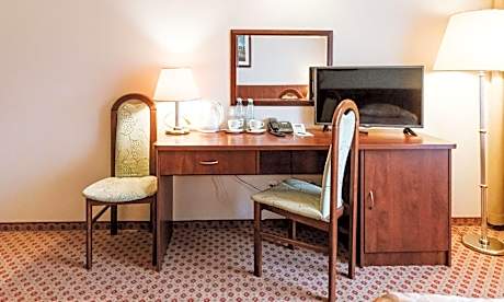 Business Single Room