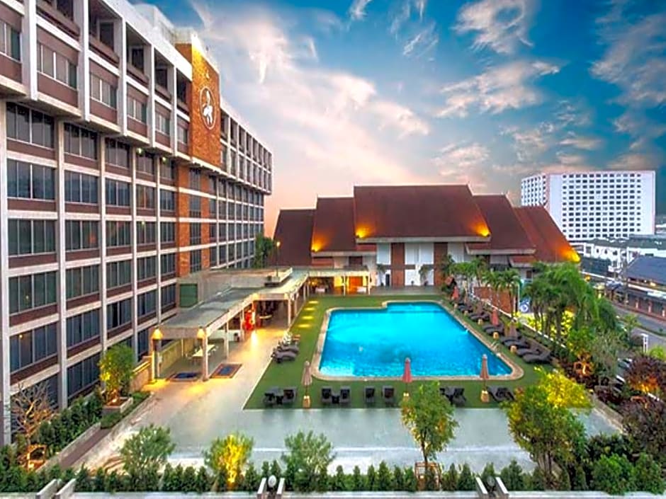 Photo 1 of 50 of Chiang Mai Orchid Hotel