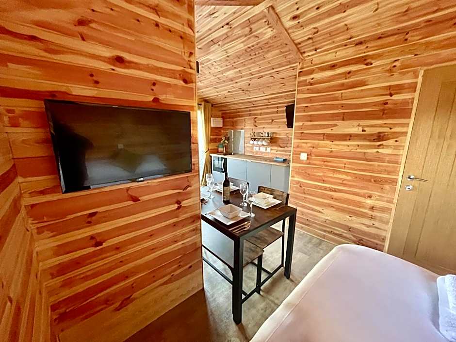 Lakeside Fishing Retreats