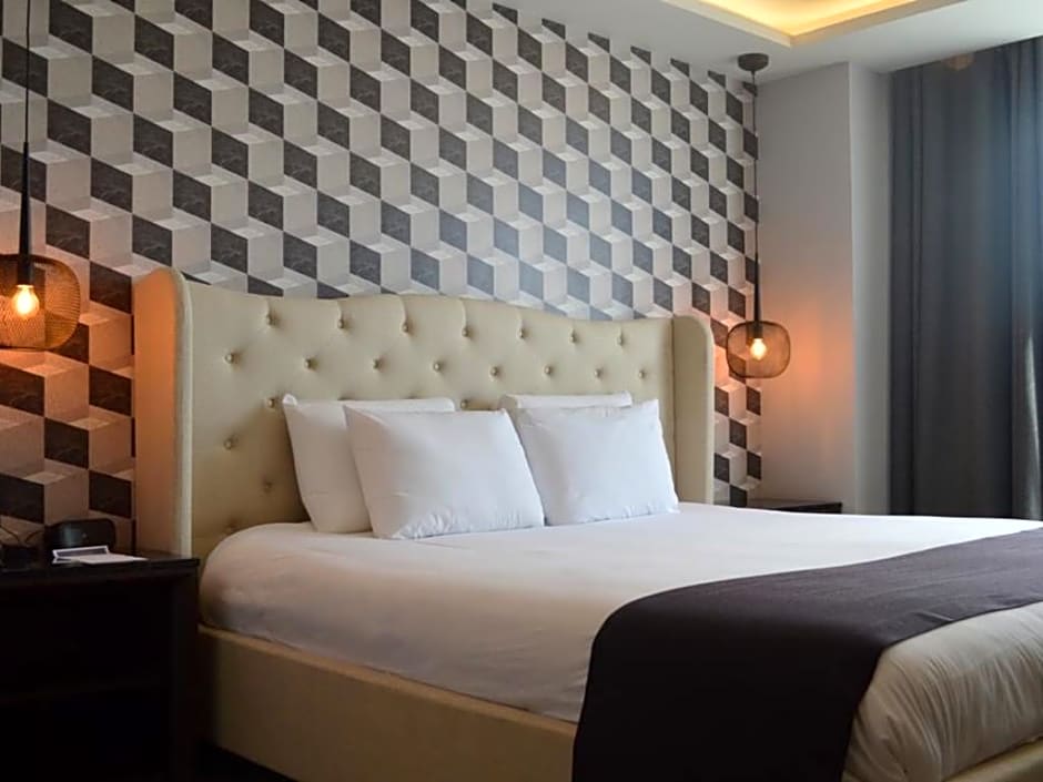 Photo 1 of 9 of Double Room