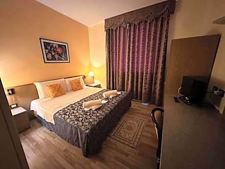 Hotel Raffaello Venice