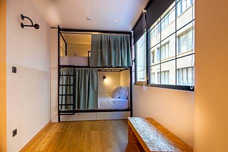 Economy Quadruple Room
