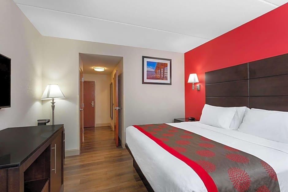 Ramada by Wyndham Panama City