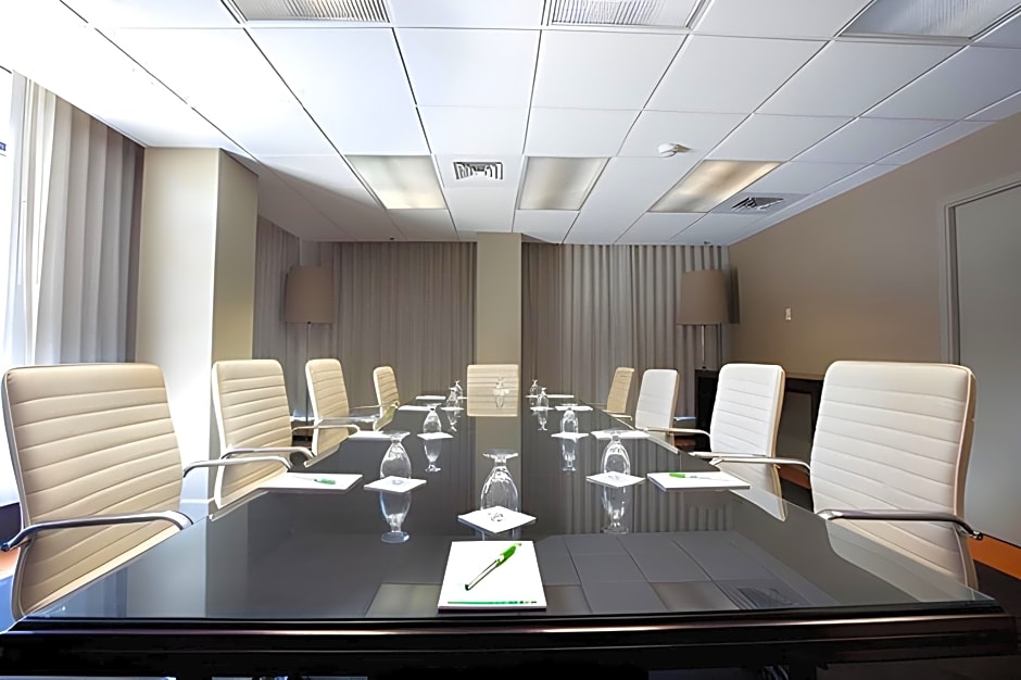 Wyndham Rochester Downtown